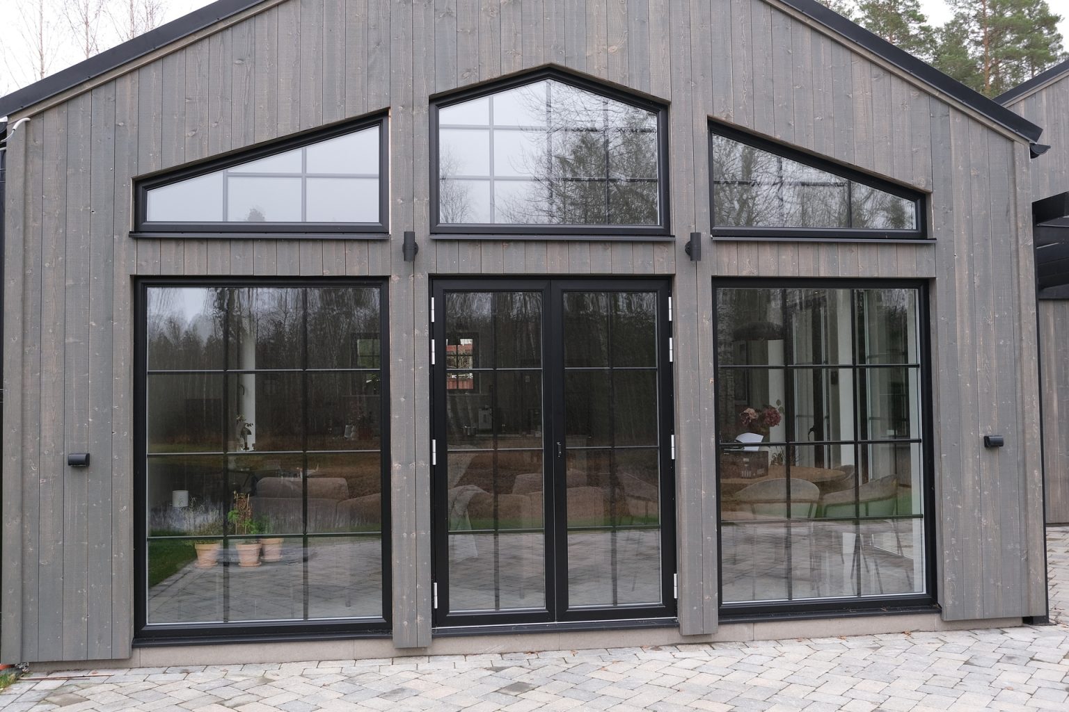 Aluminiumfönster – Stilrent, Hållbart & Energisnålt